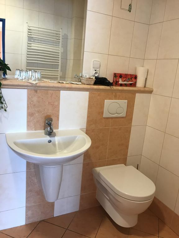Hotel Bohemia Jičín Esterno foto