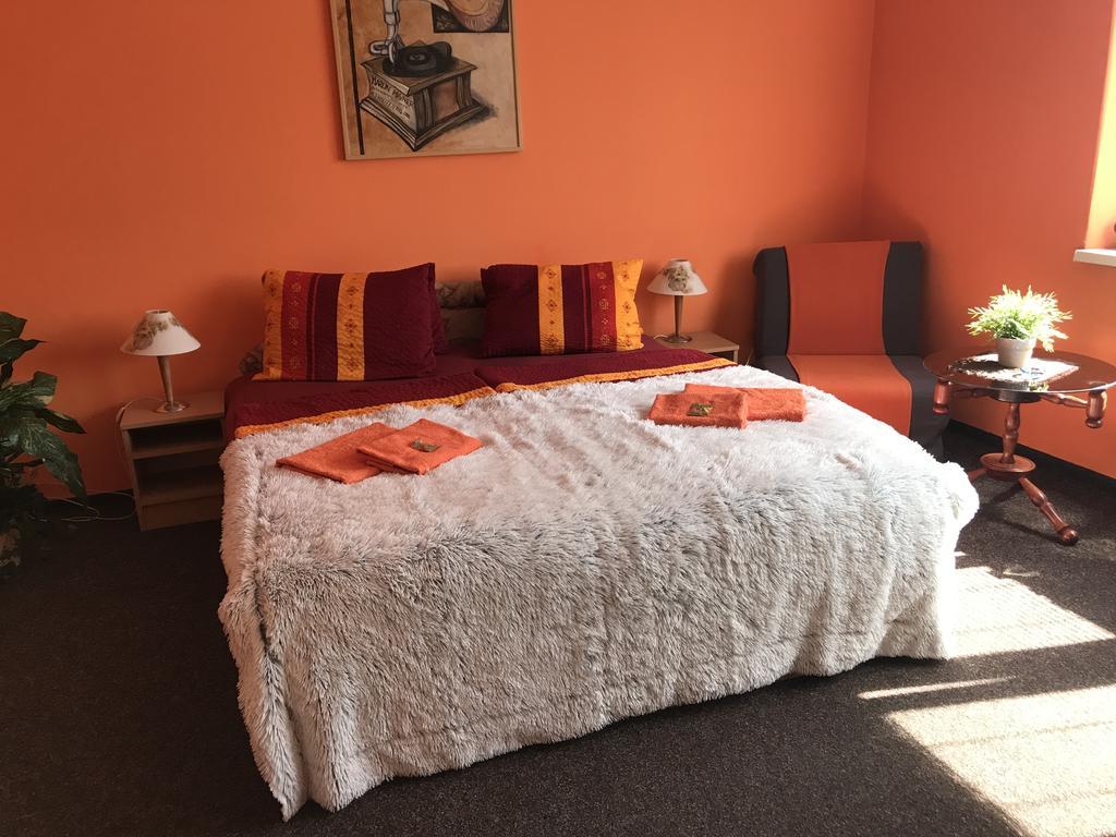 Hotel Bohemia Jičín Esterno foto