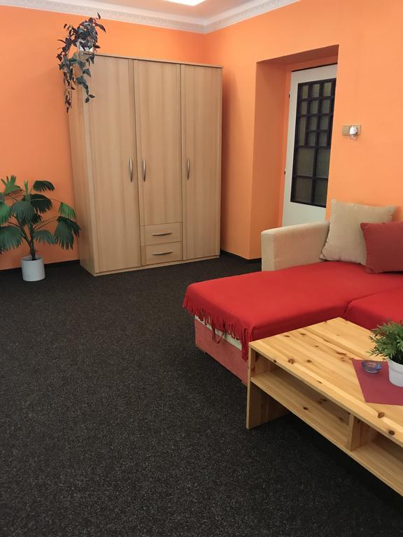 Hotel Bohemia Jičín Esterno foto