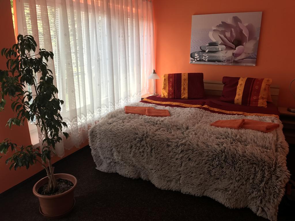 Hotel Bohemia Jičín Esterno foto
