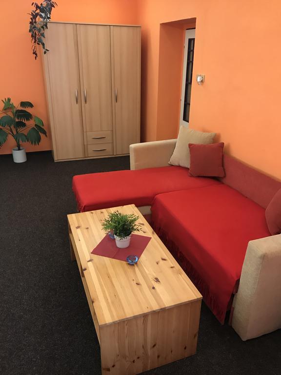 Hotel Bohemia Jičín Esterno foto
