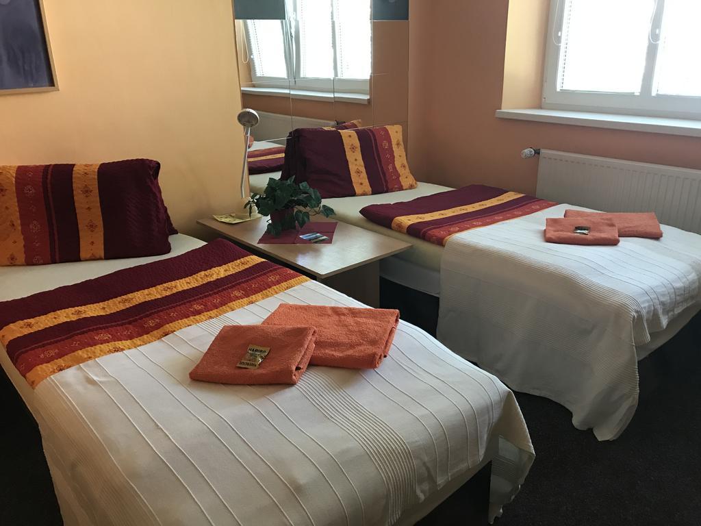 Hotel Bohemia Jičín Esterno foto